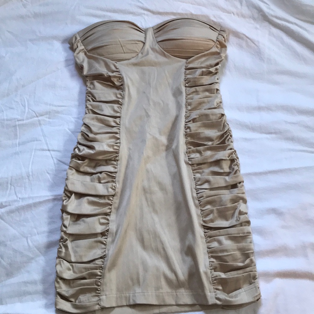 Cream strapless dress
